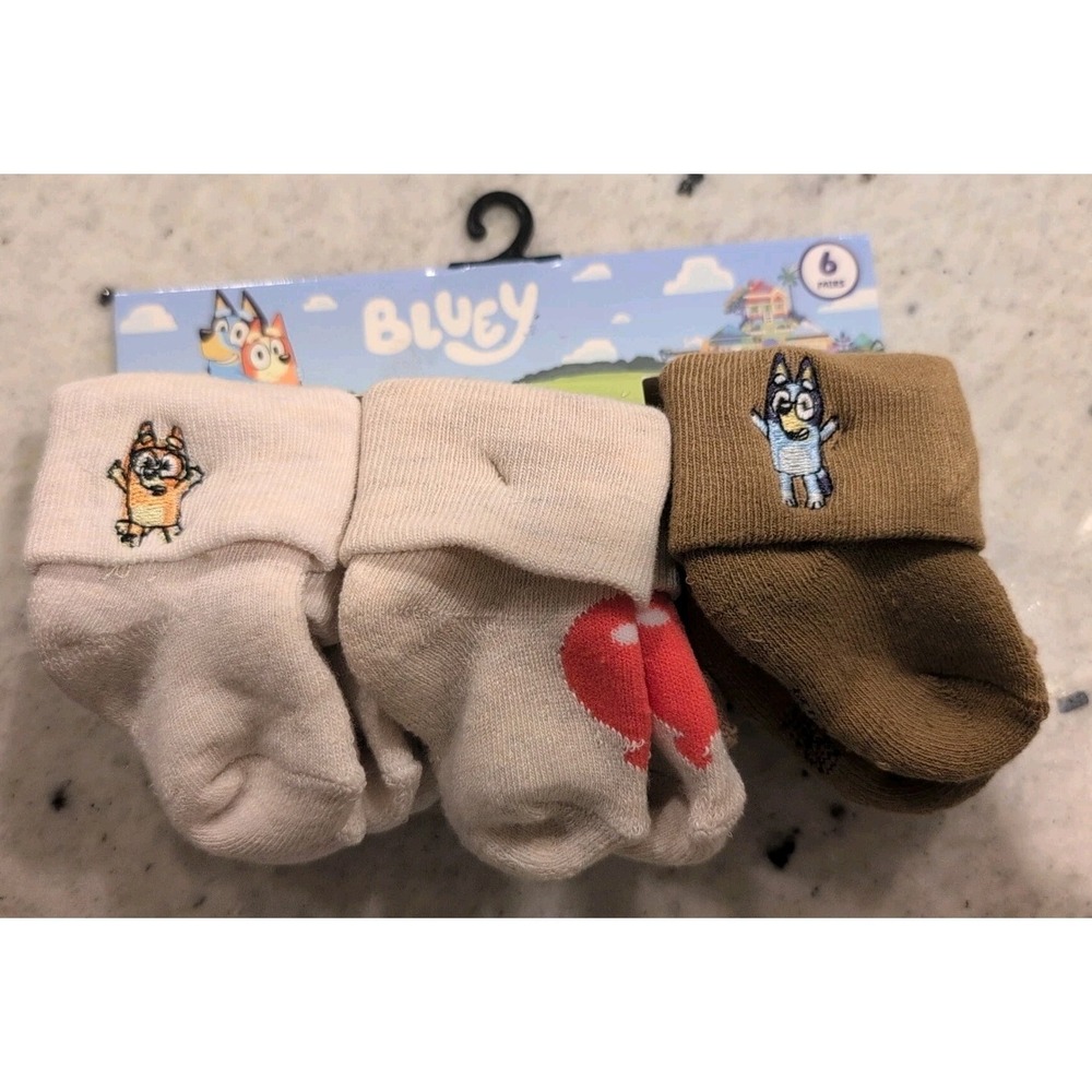 6 Pack BLUEY  Baby / Toddler Quarter Socks ( Size 0-6 Months )